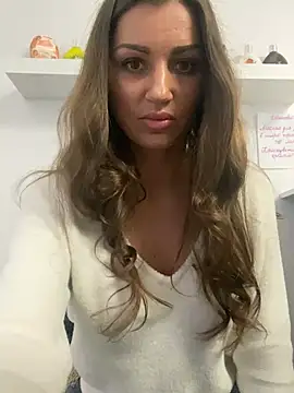 Lanaa19 online show from 12-28-24, 10:36