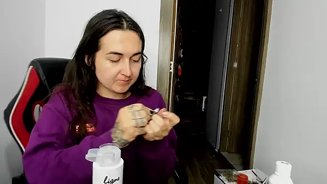 Snapshot of Sweet-Suck69 chatting on 02-02-25, 11:32 Sweet-Suck69 online show from 02-02-25, 11:32