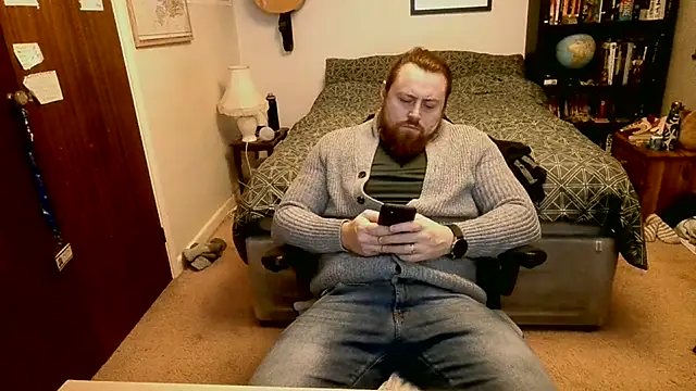 Snapshot of Hairy_Guy30 chatting on 01-11-25, 09:57 Hairy Guy30 online show from 01-11-25, 09:57