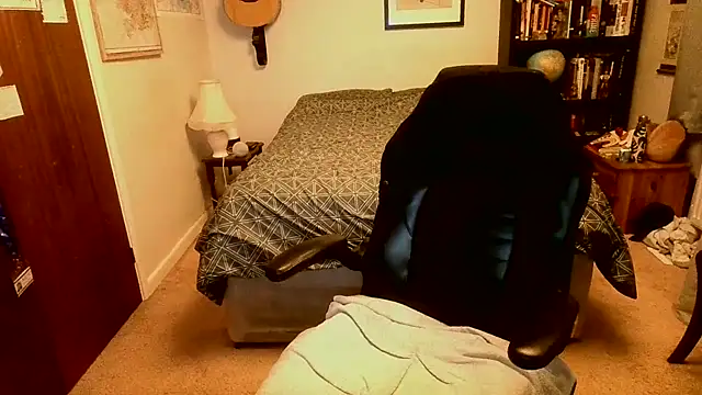 Snapshot of Hairy_Guy30 chatting on 01-12-25, 11:15 Hairy Guy30 online show from 01-12-25, 11:15