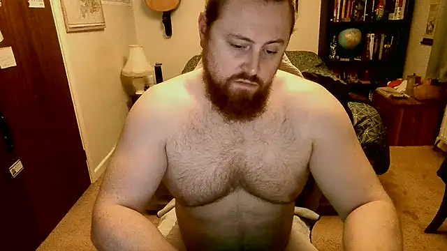 Snapshot of Hairy_Guy30 chatting on 02-01-25, 02:05 Hairy Guy30 online show from 02-01-25, 02:05
