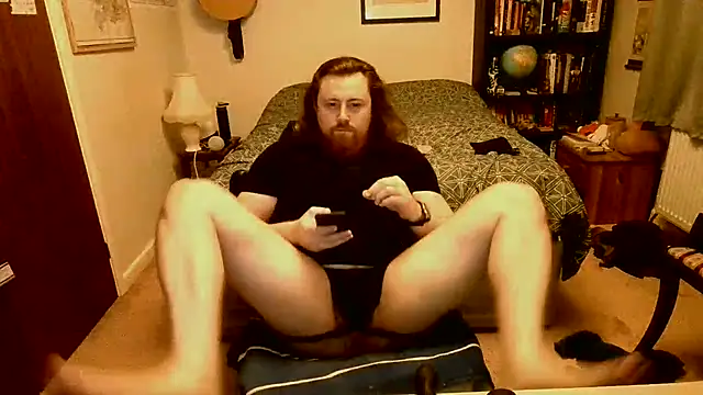 Snapshot of Hairy_Guy30 chatting on 02-22-25, 09:15 Hairy Guy30 online show from 02-22-25, 09:15