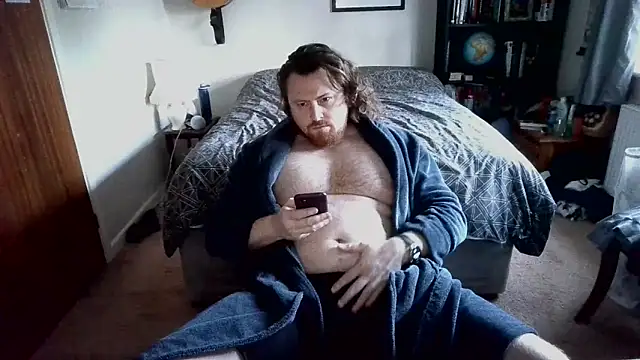 Snapshot of Hairy_Guy30 chatting on 03-20-25, 05:58 Hairy Guy30 online show from 03-20-25, 05:58