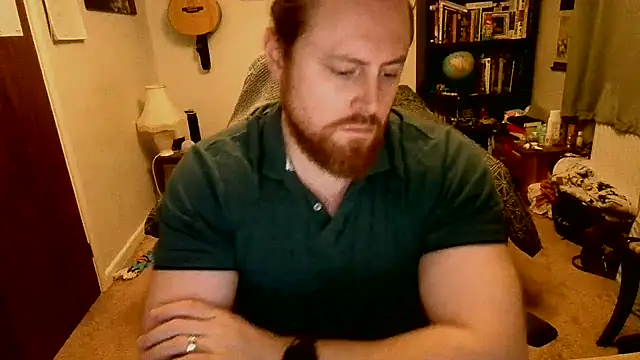 Snapshot of Hairy_Guy30 chatting on 09-08-25, 07:24 Hairy Guy30 online show from 09-08-25, 07:24