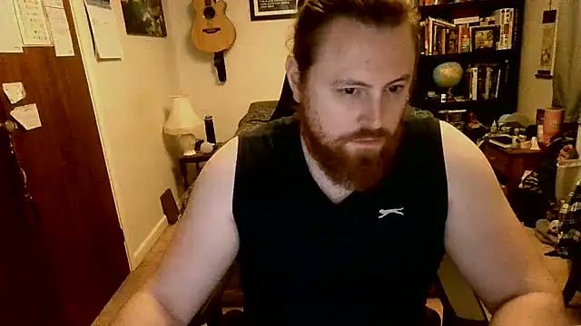 Snapshot of Hairy_Guy30 chatting on 11-07-25, 12:43 Hairy Guy30 online show from 11-07-25, 12:43