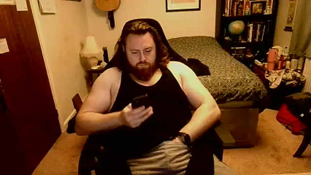 Snapshot of Hairy_Guy30 chatting on 11-29-25, 04:54 Hairy Guy30 online show from 11-29-25, 04:54