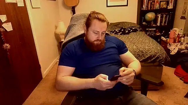 Snapshot of Hairy_Guy30 chatting on 12-02-25, 11:34 Hairy Guy30 online show from 12-02-25, 11:34