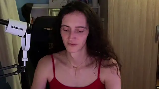 Snapshot of MemiKouki chatting on 02-17-26, 05:08 MemiKouki online show from 02-17-26, 05:08