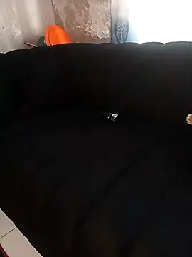 mloghyfsa online show from 04-15-26, 11:17