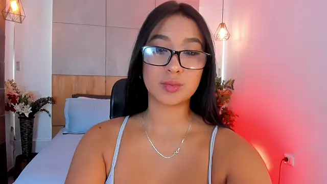 BellaHarllow online show from 06-24-26, 08:08