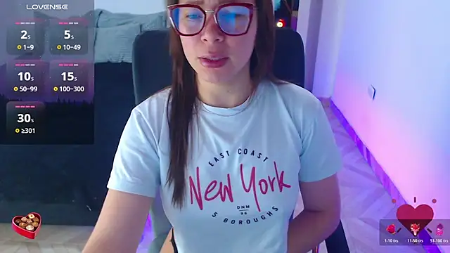 SharonR1 online show from 06-20-26, 11:57