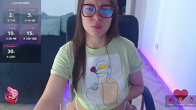 SharonR1 online show from 07-08-26, 12:26