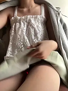 Lami Mi online show from 03-17-25, 10:06