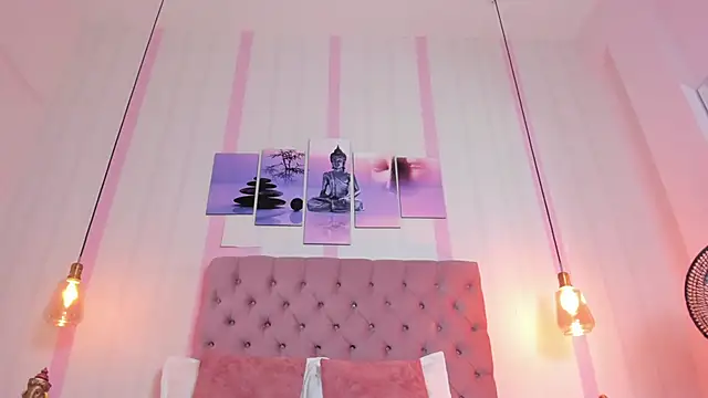 Sophia turneer online show from 01-29-25, 04:47