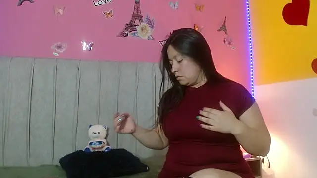 Snapshot of monickhot303av chatting on 09-18-25, 06:26 monickhot303av online show from 09-18-25, 06:26