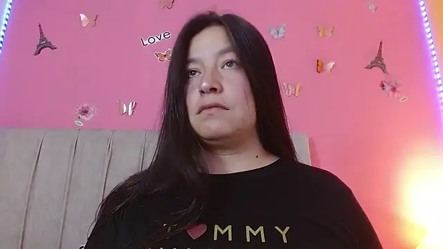 Snapshot of monickhot303av chatting on 10-05-25, 04:33 monickhot303av online show from 10-05-25, 04:33