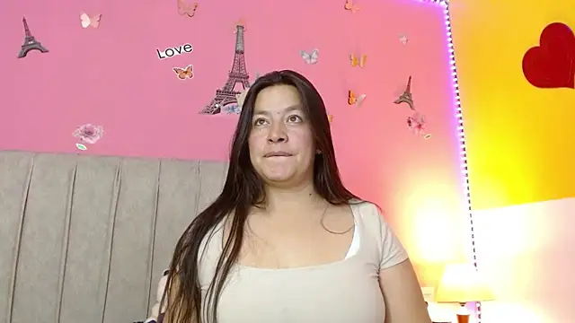 Snapshot of monickhot303av chatting on 10-09-25, 03:26 monickhot303av online show from 10-09-25, 03:26