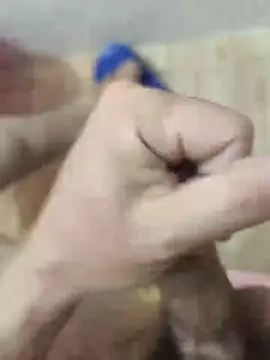 Snapshot of ssikerek23 chatting on 09-24-25, 04:10 ssikerek23 online show from 09-24-25, 04:10