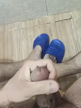 Snapshot of ssikerek23 chatting on 03-07-26, 12:29 ssikerek23 online show from 03-07-26, 12:29