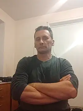 Snapshot of Viause_Kentauelle chatting on 02-25-25, 06:42 Viause Kentauelle online show from 02-25-25, 06:42