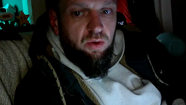 Snapshot of donhulio482 chatting on 03-07-25, 04:57 donhulio482 online show from 03-07-25, 04:57