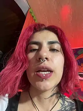 Snapshot of _Artemisa_X chatting on 02-04-25, 10:45 Artemisa X online show from 02-04-25, 10:45