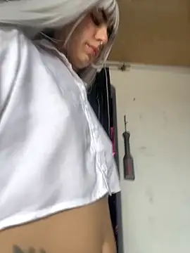 Snapshot of _Artemisa_X chatting on 09-18-25, 03:25 Artemisa X online show from 09-18-25, 03:25