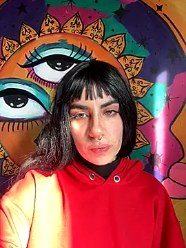 Snapshot of _Artemisa_X chatting on 10-21-25, 12:39 Artemisa X online show from 10-21-25, 12:39