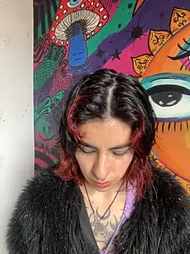 Snapshot of _Artemisa_X chatting on 10-28-25, 05:37 Artemisa X online show from 10-28-25, 05:37