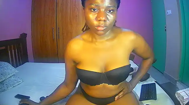 Snapshot of shumi45 chatting on 02-22-25, 03:34 shumi45 online show from 02-22-25, 03:34