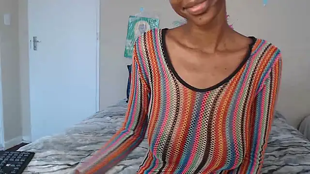 Snapshot of Blacktittiex02 chatting on 11-09-25, 03:32 Blacktittiex02 online show from 11-09-25, 03:32