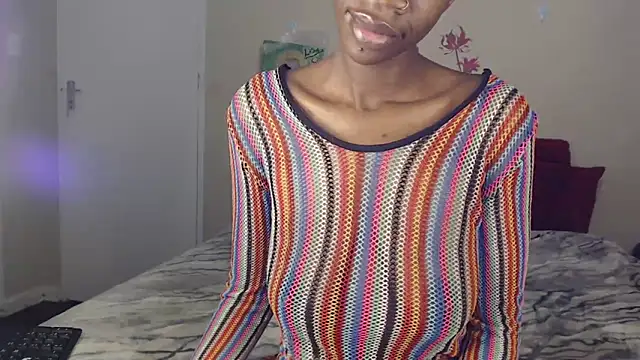 Snapshot of Blacktittiex02 chatting on 11-17-25, 09:53 Blacktittiex02 online show from 11-17-25, 09:53