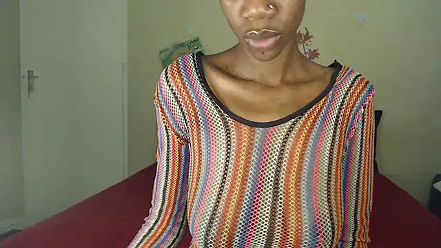 Snapshot of Blacktittiex02 chatting on 02-15-26, 09:11 Blacktittiex02 online show from 02-15-26, 09:11