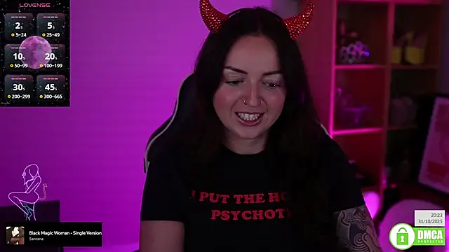 Billiexxox online show from 10-31-25, 08:21