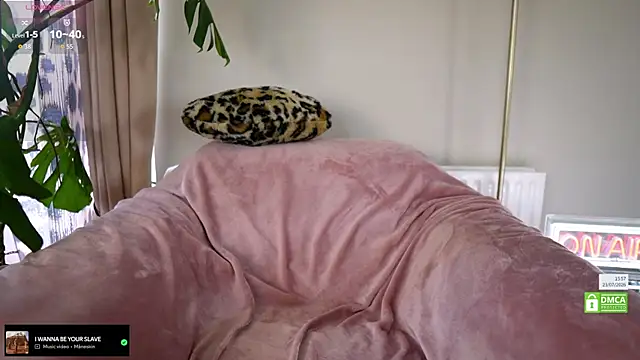 Billiexxox online show from 07-23-26, 02:59