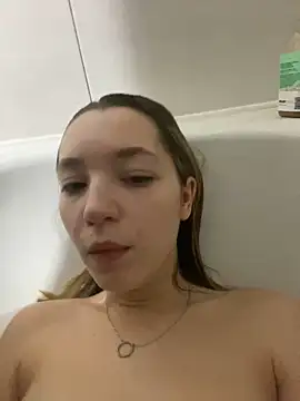 Snapshot of MiaThaine chatting on 12-15-24, 11:01 MiaThaine online show from 12-15-24, 11:01