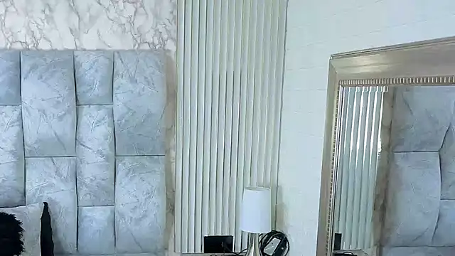 charlotte  G online show from 10-06-25, 11:07