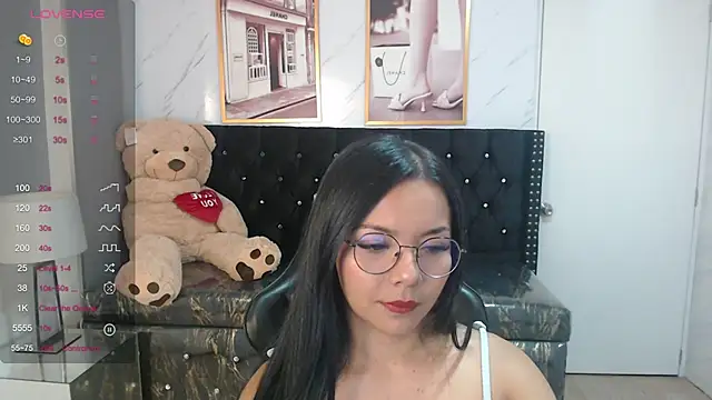 Snapshot of liz_25b chatting on 01-29-25, 03:12 liz 25b online show from 01-29-25, 03:12