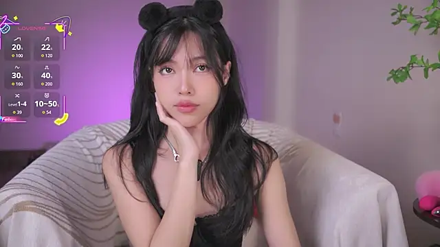 Miuzxc online show from 09-09-25, 03:06