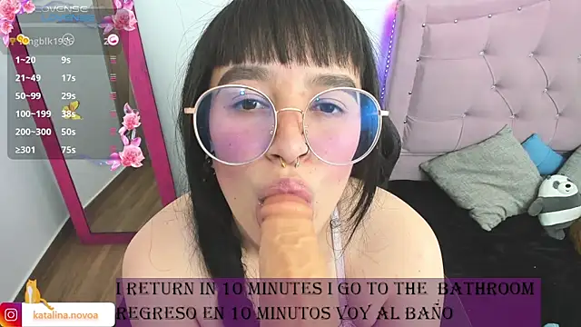 Katalina novoa online show from 03-03-25, 05:53