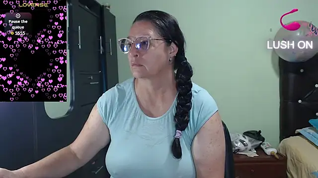 hairyglad69 online show from 10-18-25, 01:56