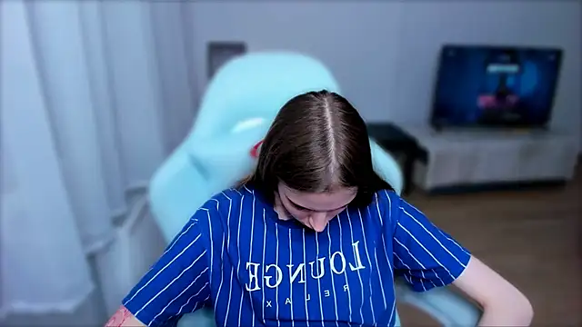 Snapshot of StellaLawless chatting on 02-23-25, 10:42 StellaLawless online show from 02-23-25, 10:42