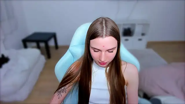 Snapshot of StellaLawless chatting on 03-16-25, 04:45 StellaLawless online show from 03-16-25, 04:45