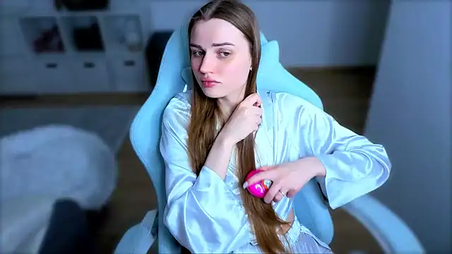 Snapshot of StellaLawless chatting on 02-23-26, 08:17 StellaLawless online show from 02-23-26, 08:17