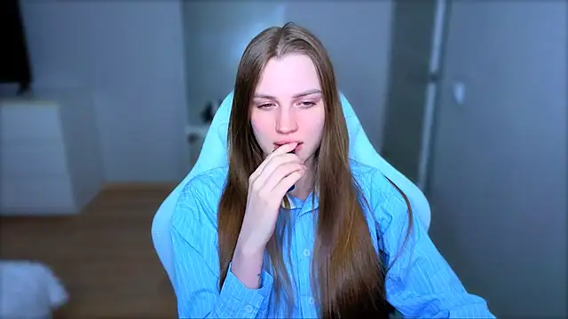 StellaLawless online show from 04-26-26, 07:33