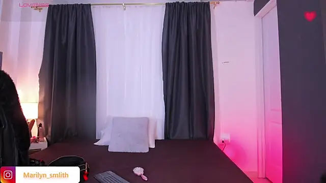 MarilynSmIith online show from 09-22-25, 11:12