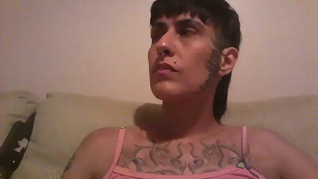 Snapshot of nickfxx chatting on 02-15-26, 04:42 nickfxx online show from 02-15-26, 04:42