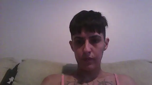 Snapshot of nickfxx chatting on 02-15-26, 09:55 nickfxx online show from 02-15-26, 09:55