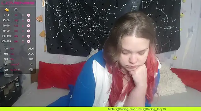 Snapshot of darling_tony chatting on 12-07-24, 01:29 darling tony online show from 12-07-24, 01:29