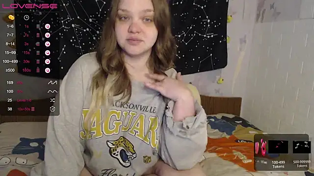 Snapshot of darling_tony chatting on 09-24-25, 11:24 darling tony online show from 09-24-25, 11:24